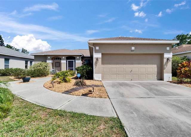 Property at 4017 3rd Ave E, Bradenton, FL 34208, 3 beds, 2 baths