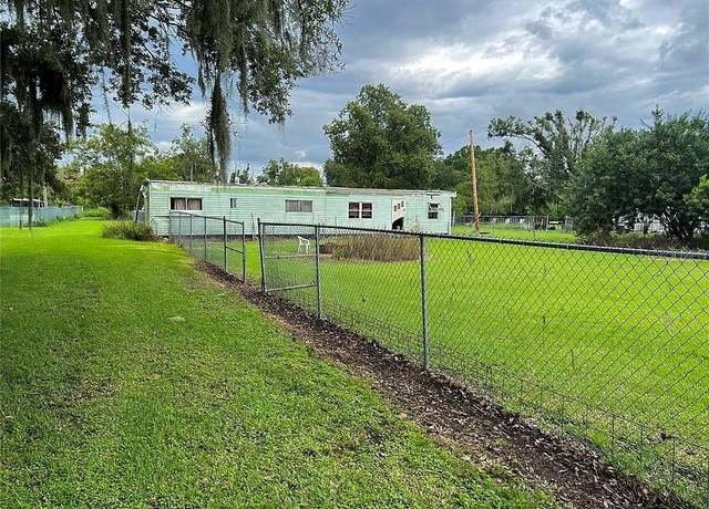 Property at 1919 Dawn Heights Dr, Lakeland, FL 33801, 1 bed, 1 bath