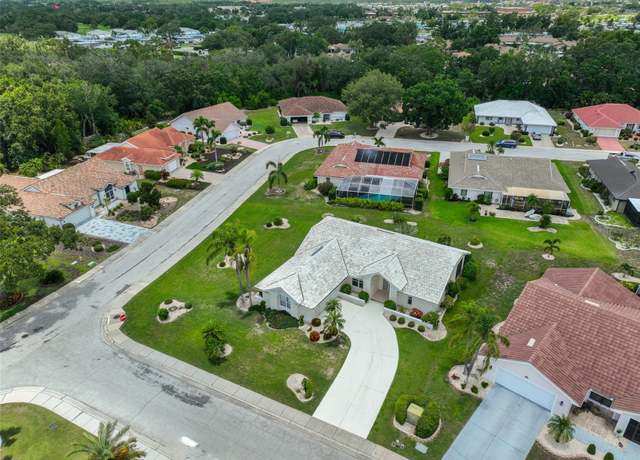 Property at 602 Deep Lake Ln, Sun City Center, FL 33573, 3 beds, 2 baths