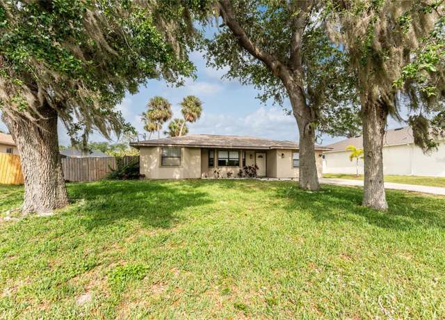 Property at 1609 Kirkwood St, North Port, FL 34288, 3 beds, 2 baths