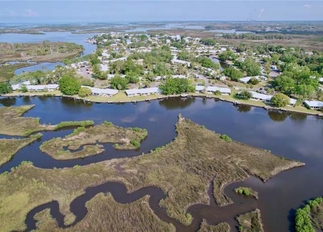 Property at 11473 W Sandpiper Ct, Crystal River, FL 34429, 2 beds, 2 baths