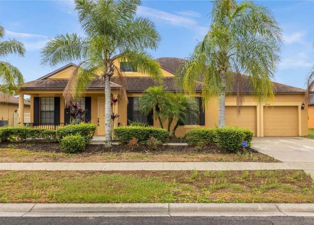 Property at 4014 Sunburst View Cir, Kissimmee, FL 34746, 4 beds, 3 baths