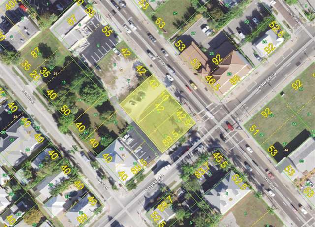 Property at 231 Cross St, Punta Gorda, FL 33950