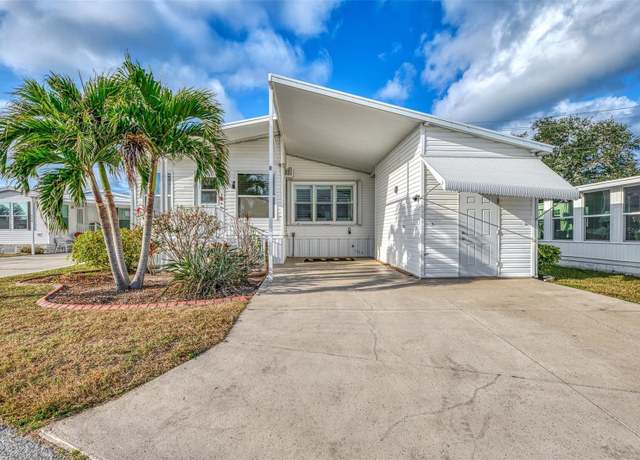 Property at 552 Fleetwood St, North Port, FL 34287, 2 beds, 2 baths