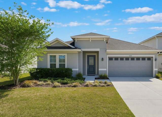 Property at 902 Grand Hilltop Dr, Apopka, FL 32703, 3 beds, 2 baths