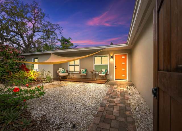 Property at 6308 Lilac Pl, Sarasota, FL 34231, 3 beds, 2 baths