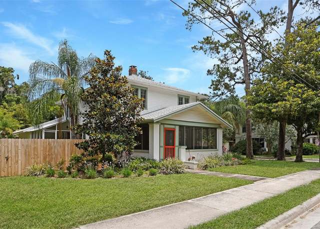 Property at 704 NE 4th St, Gainesville, FL 32601, 3 beds, 2.5 baths