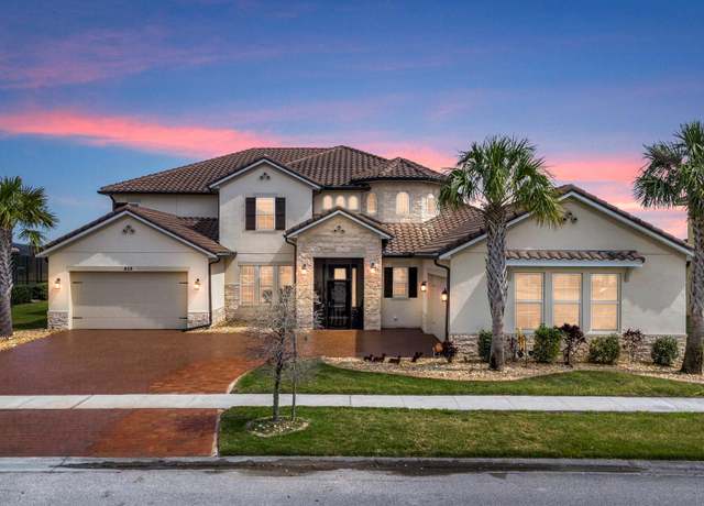 Property at 820 Windlass Ct, Kissimmee, FL 34746, 5 beds, 5.5 baths