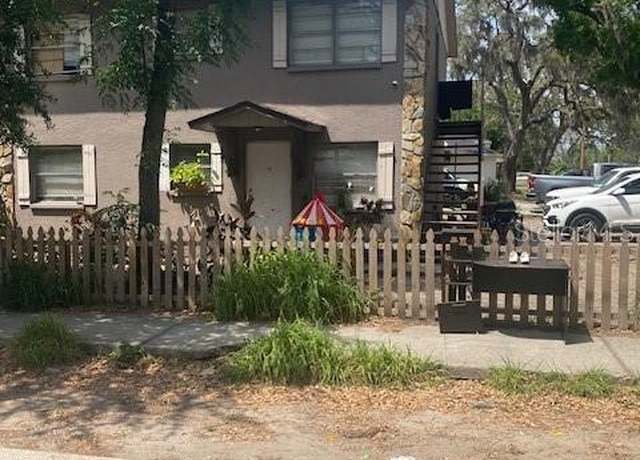 Property at 8602 N 14th St, Tampa, FL 33604, 6 beds, 2 baths