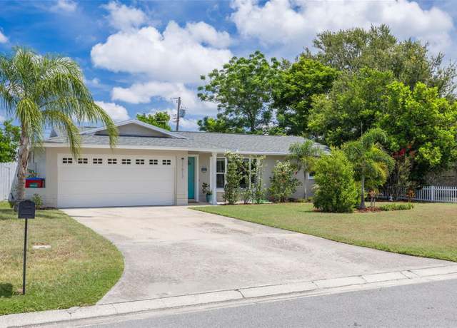 Property at 11617 79th Ave, Seminole, FL 33772, 3 beds, 2 baths