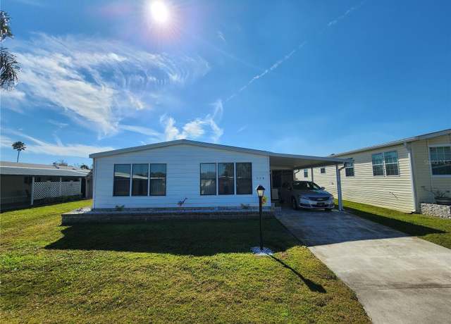Property at 128 Lake Hazel Dr, Winter Haven, FL 33884, 2 beds, 2 baths