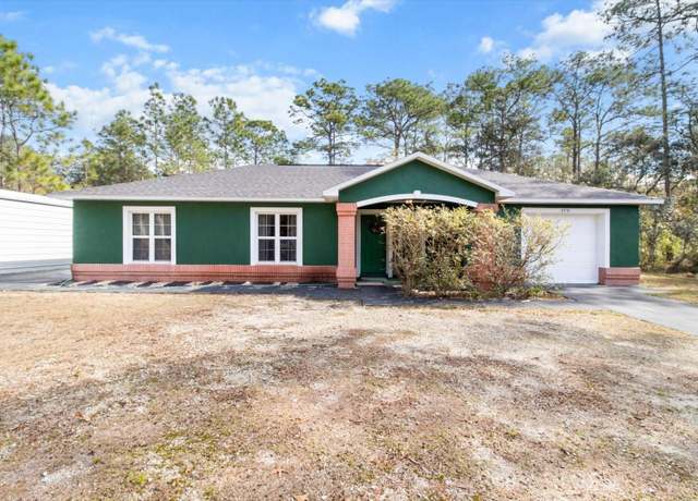 Property at 2731 S Bascombe Ave, Homosassa, FL 34446, 3 beds, 2.5 baths