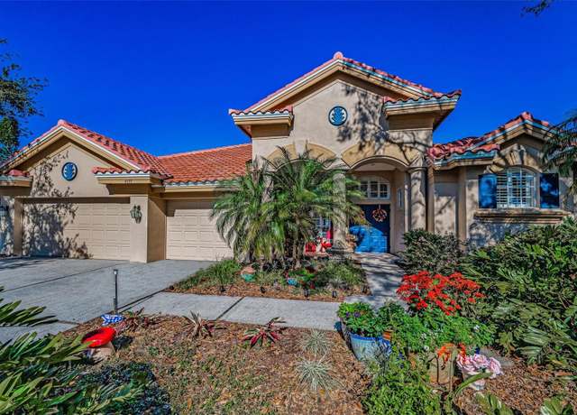 Property at 4677 Aylesford Dr, Palm Harbor, FL 34685, 4 beds, 3 baths