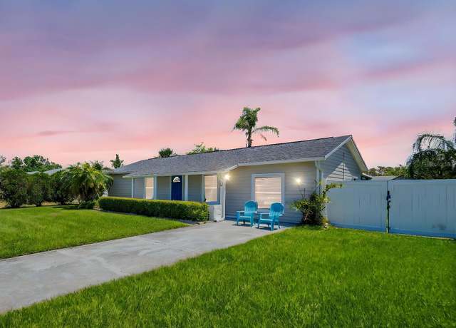 Property at 1011 Coldstream Ct, Tarpon Springs, FL 34689, 3 beds, 2 baths