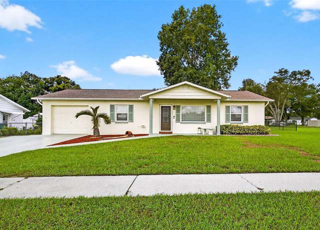 Property at 7251 Ashland Dr, Zephyrhills, FL 33540, 2 beds, 2 baths