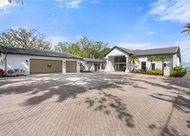 Property at 4620 Riverview Blvd, Bradenton, FL 34209, 5 beds, 5.5 baths