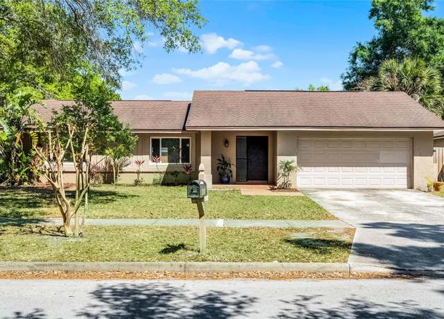 Property at 607 Wavecrest Dr, Orlando, FL 32807, 4 beds, 2 baths