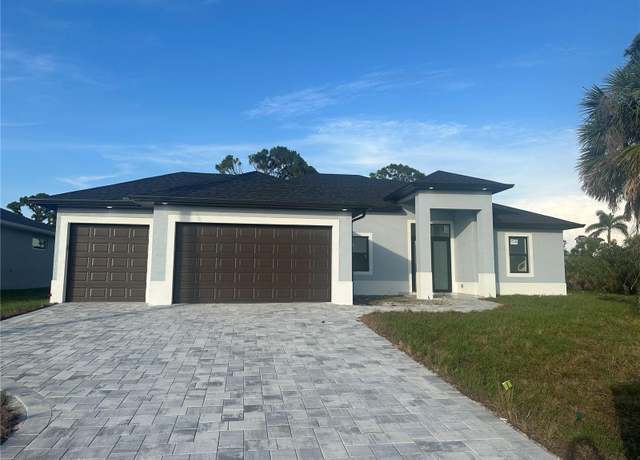 Property at 9 Tee View Rd, Rotonda West, FL 33947, 3 beds, 2 baths