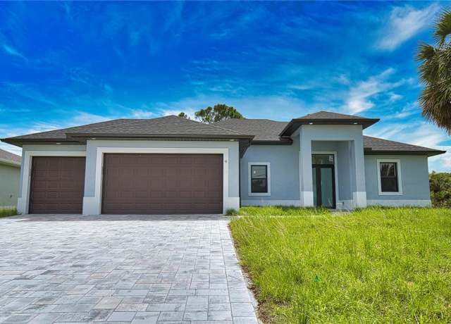 Property at 9 Tee View Rd, Rotonda West, FL 33947, 3 beds, 2 baths
