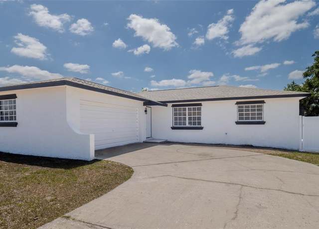 Property at 1204 Croydonwood Cir, Brandon, FL 33510, 4 beds, 2 baths