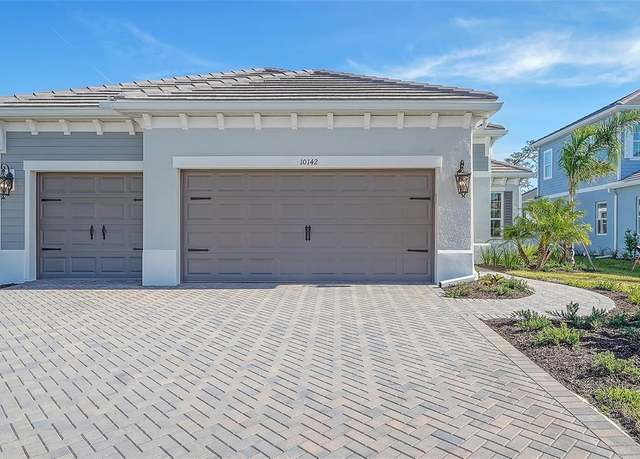 Property at 10142 Crystal Isles Cir, Sarasota, FL 34241, 3 beds, 2.5 baths