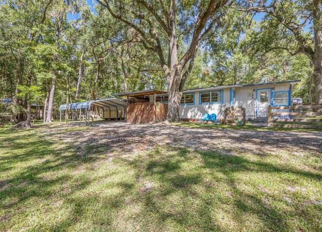Property at 106 SW Monument Ln, Fort White, FL 32038, 2 beds, 1 bath