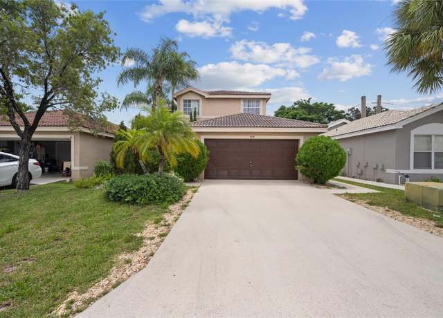 Property at 7097 Chesapeake Cir, Boynton Beach, FL 33436, 4 beds, 2.5 baths