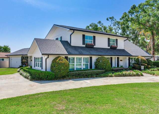 Property at 3724 Fawn Grove Ct, Land O Lakes, FL 34639, 5 beds, 4 baths