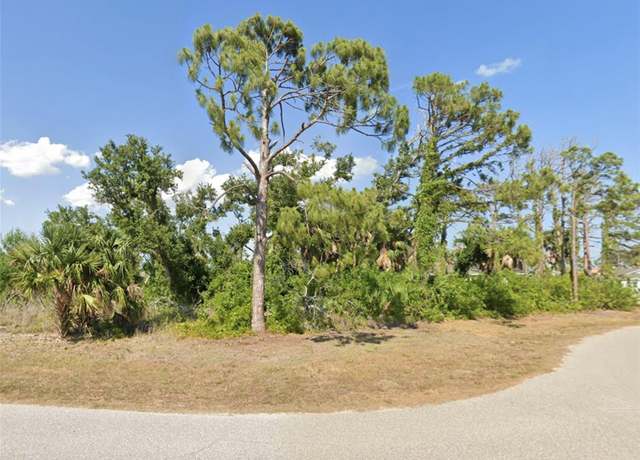 Property at 126 Australian Dr, Rotonda West, FL 33947
