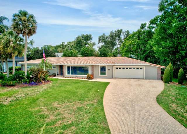 Property at 1235 Lake Point Dr, Lakeland, FL 33813, 4 beds, 3 baths