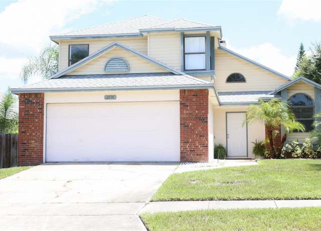 Property at 2214 Grasmere Dr, Apopka, FL 32703, 3 beds, 2.5 baths