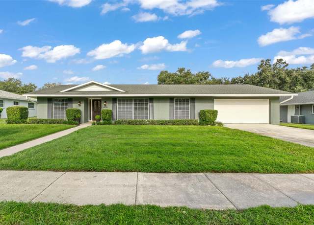 Property at 4514 Crichton Ln, Orlando, FL 32806, 4 beds, 2 baths