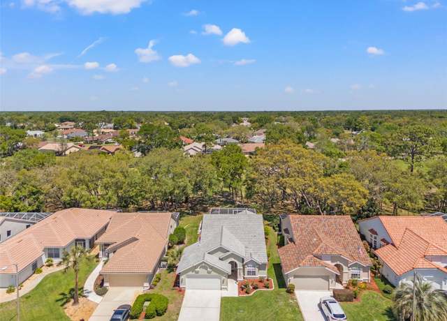Property at 9375 French Quarters Cir, Weeki Wachee, FL 34613, 3 beds, 2 baths