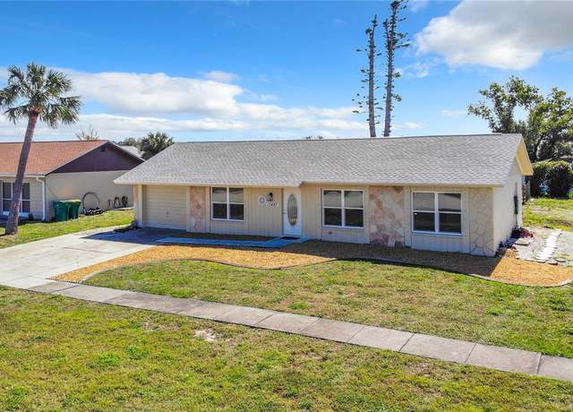 Property at 13497 Bennett Dr, Port Charlotte, FL 33981, 2 beds, 2 baths