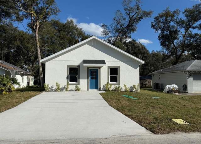 Property at 309 Albany Ave, Deland, FL 32724, 3 beds, 2 baths