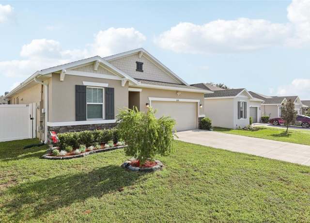 Property at 10358 Church Hammock Rd, Leesburg, FL 34788, 4 beds, 2 baths