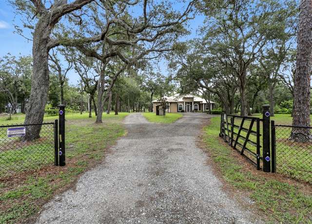 Property at 15540 Renee Ln, Hudson, FL 34669, 4 beds, 3 baths