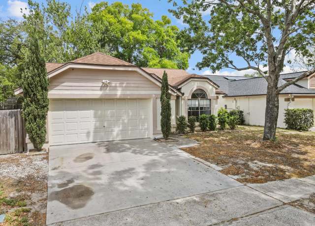Property at 1345 Tindaro Dr, Apopka, FL 32703, 2 beds, 2 baths