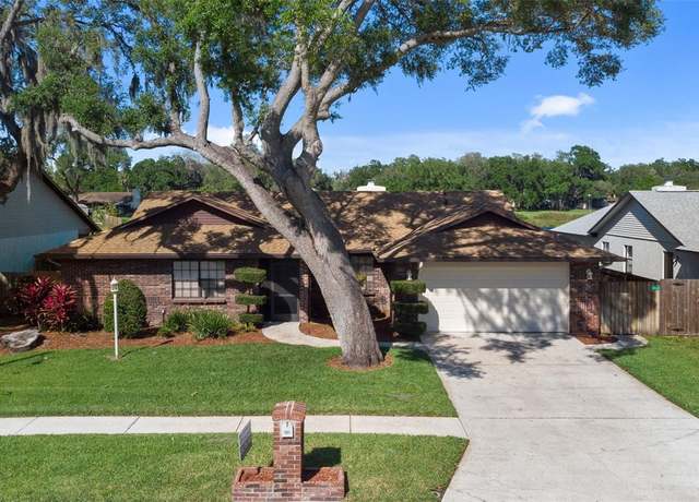 Property at 653 Timber Pond Dr, Brandon, FL 33510, 4 beds, 2 baths