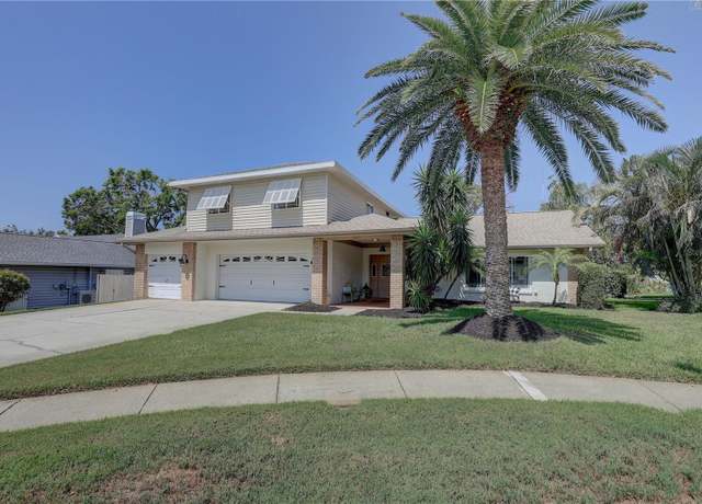 Property at 7600 Drew Oak Dr, Seminole, FL 33772, 4 beds, 2.5 baths