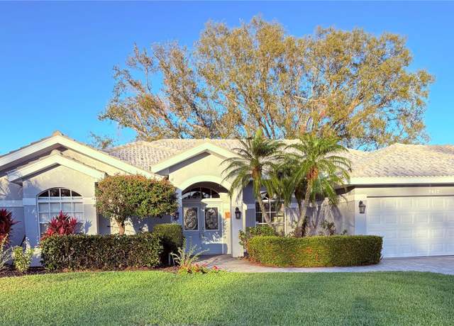 Property at 7417 Links Ct, Sarasota, FL 34243, 3 beds, 2.5 baths