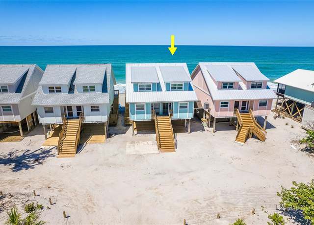 Property at 301 S Gulf Blvd #3, Placida, FL 33946, 2 beds, 2.5 baths