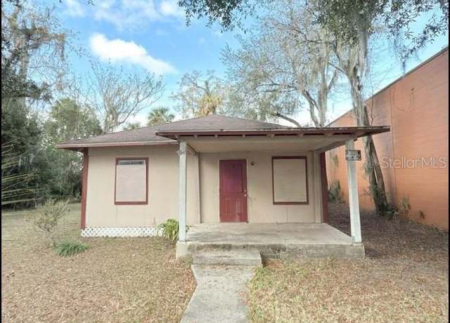 Property at 421 SW 3rd St, Ocala, FL 34471, 3 beds, 1 bath