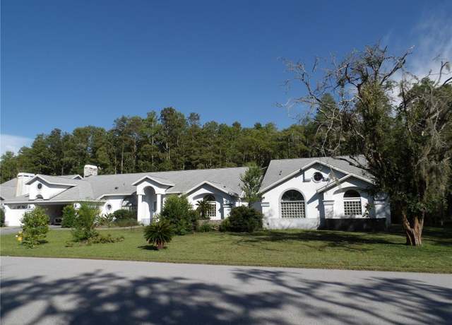 Property at 7222 Auburn Ln, New Port Richey, FL 34654, 6 beds, 5 baths