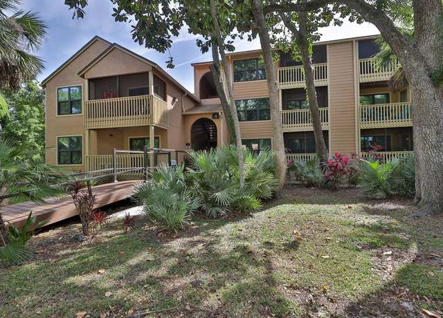 Property at 1401 S Palmetto Ave #402, Daytona Beach, FL 32114, 1 bath