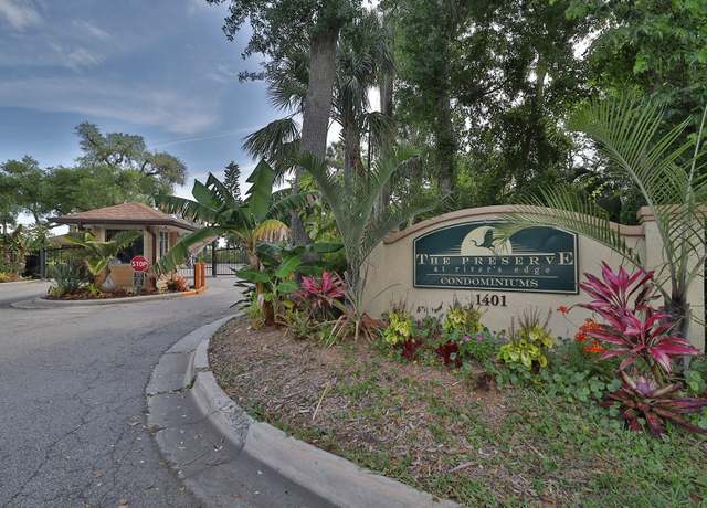 Property at 1401 S Palmetto Ave #402, Daytona Beach, FL 32114, 1 bath