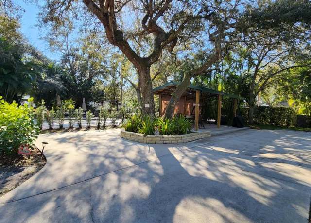 Property at 253 Saddle Ln, River Ranch, FL 33867