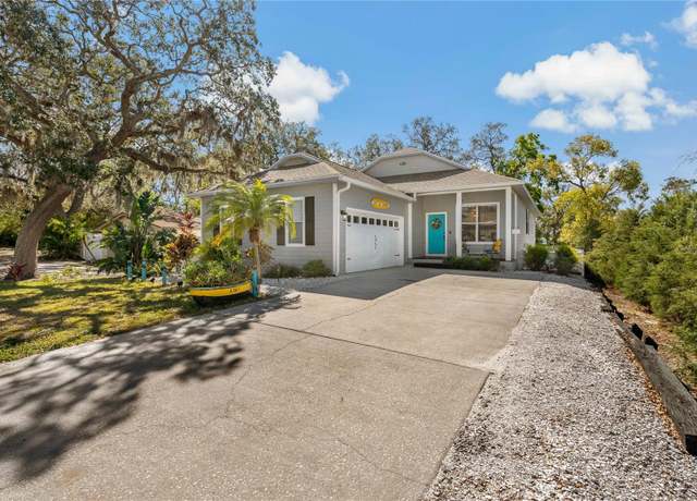 Property at 513 Meres Blvd, Tarpon Springs, FL 34689, 3 beds, 2 baths