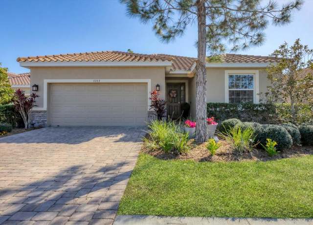 Property at 5333 Charlie Brown Ln, Sarasota, FL 34233, 3 beds, 2.5 baths