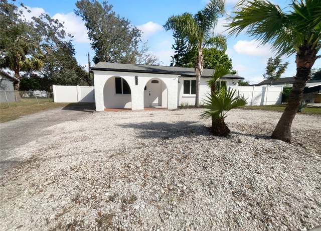 Property at 913 27th St E, Bradenton, FL 34208, 3 beds, 1 bath